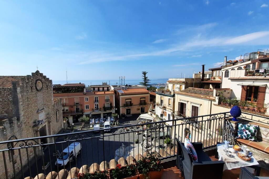 Апартаменты Casa Carla Al Duomo Таормина Экстерьер фото